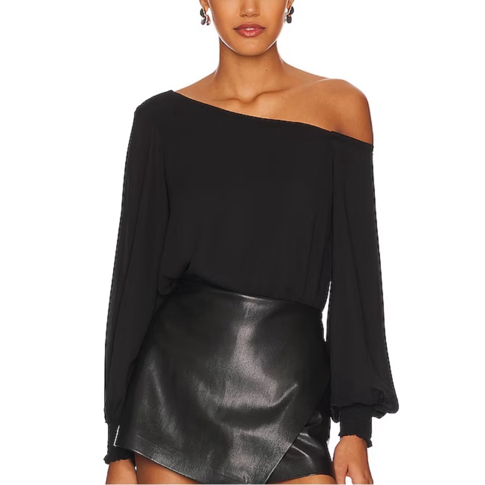 NWT Krisa One Shoulder Blouse